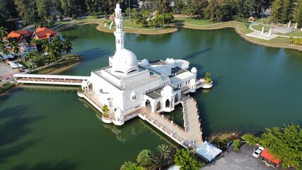 img-malaysia-mosque